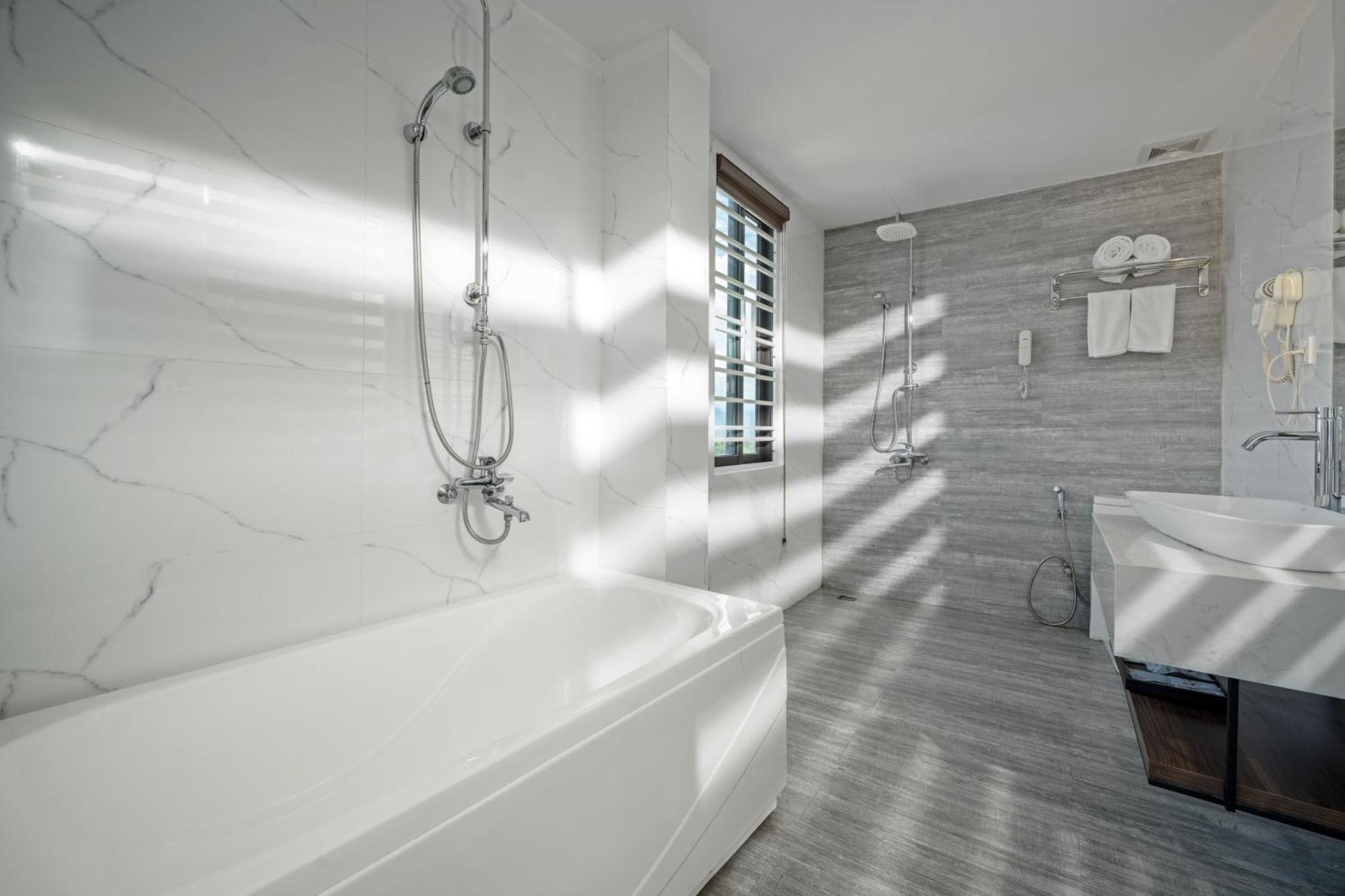 Lupin Boutique Hotel Danang Екстер'єр фото